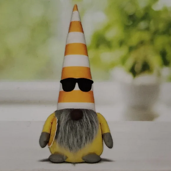 Summer gnome - Picture 1 of 6